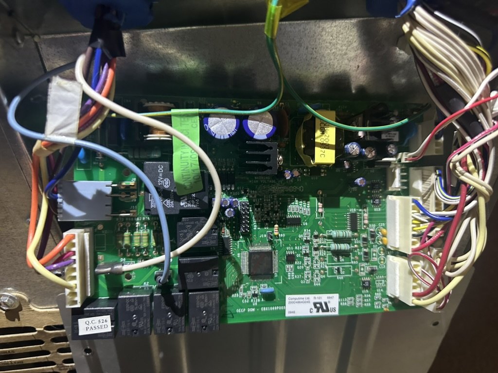 Main control board of a Monogram built-in refrigerator